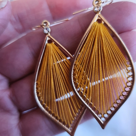 Boho Gold Leaf Cotton Earrings - Picture 6 of 6
